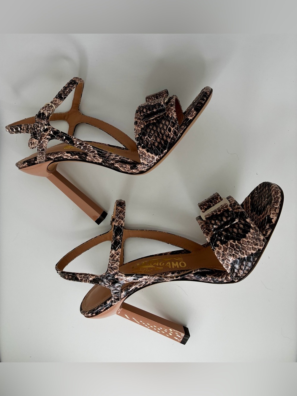 Salvatore Ferragamo Gabriela X 105 Amaretti Reptile sandals NIB